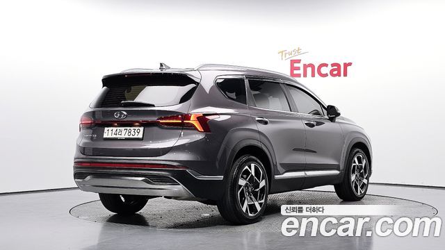 Hyundai Santa Fe Diesel 2.2 2WD Prestige 2021 — фото 2