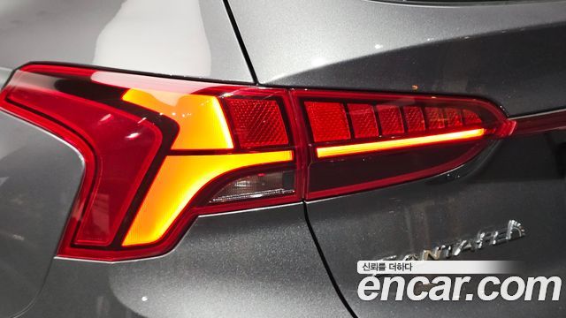 Hyundai Santa Fe Diesel 2.2 2WD Prestige 2021 — фото 23