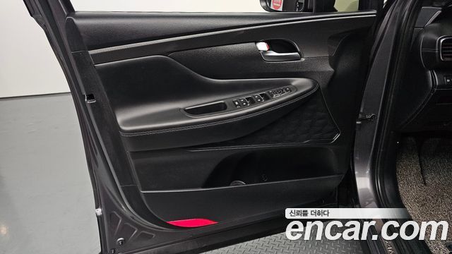 Hyundai Santa Fe Diesel 2.2 2WD Prestige 2021 — фото 24