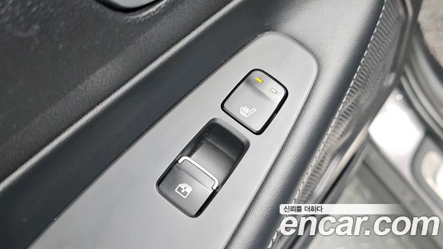 Hyundai Santa Fe Diesel 2.2 2WD Prestige 2021 — фото 27