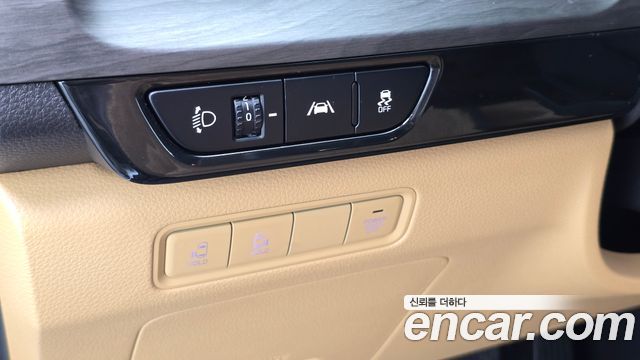 Kia Carnival (IV) Gasoline 9-Seater Prestige 2023 — фото 19