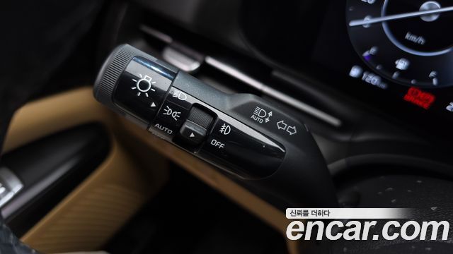 Kia Carnival (IV) Gasoline 9-Seater Prestige 2023 — фото 27
