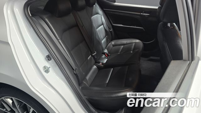 Hyundai Avante (AD) 1.6 Smart Choice 2020 — фото 11