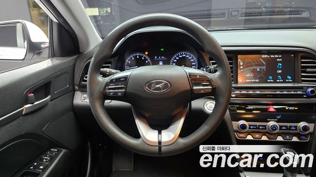 Hyundai Avante (AD) 1.6 Smart Choice 2020 — фото 13