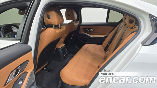 BMW 3 Series (G20) 320i M Sport 2024 — фото 34