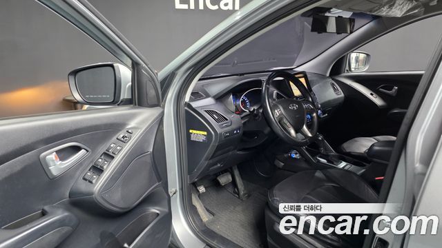 Hyundai Tucson ix Diesel(e-VGT) 2WD Smart special 2014 — фото 10