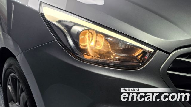 Hyundai Tucson ix Diesel(e-VGT) 2WD Smart special 2014 — фото 22