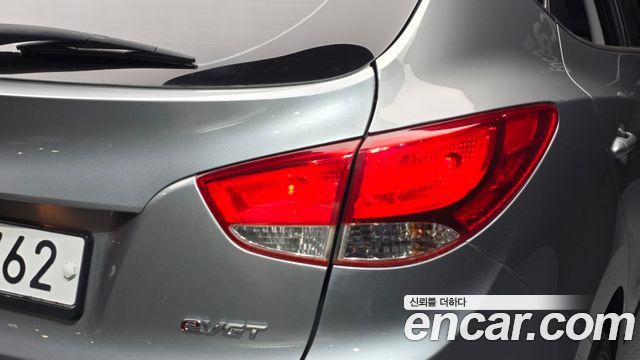 Hyundai Tucson ix Diesel(e-VGT) 2WD Smart special 2014 — фото 23