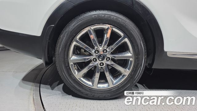 Kia Sorento Diesel 2.2 2WD Noblesse 2016 — фото 5