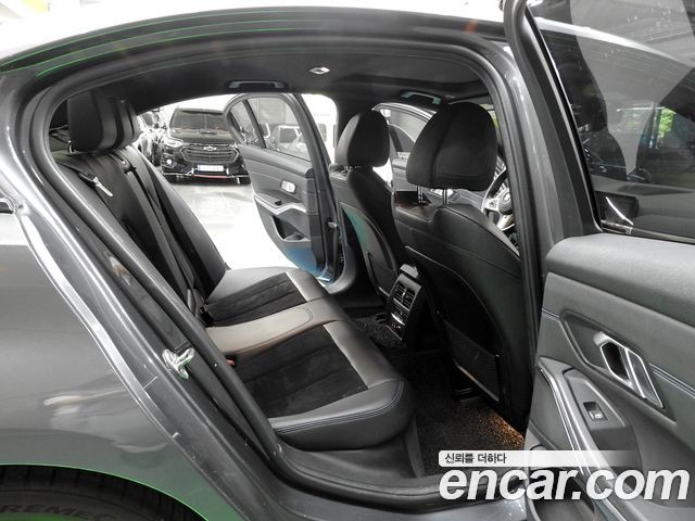 BMW 3 Series (G20) 320d M Sport 2019 — фото 16