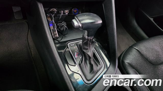 Kia Niro Prestige 2018 — фото 9