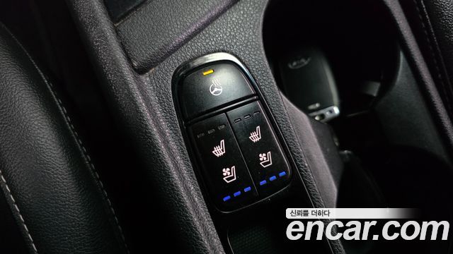 Kia Niro Prestige 2018 — фото 18