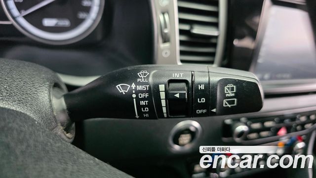 Kia Niro Prestige 2018 — фото 28
