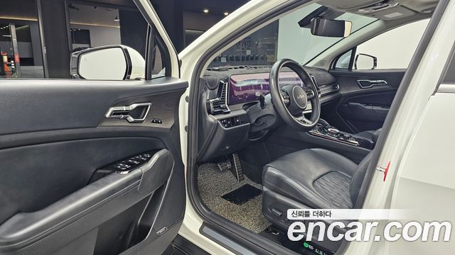 Kia Sportage (V) Gasoline 1.6 Turbo 2WD Signature 2023 — фото 10