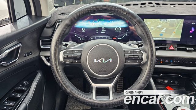 Kia Sportage (V) Gasoline 1.6 Turbo 2WD Signature 2023 — фото 13