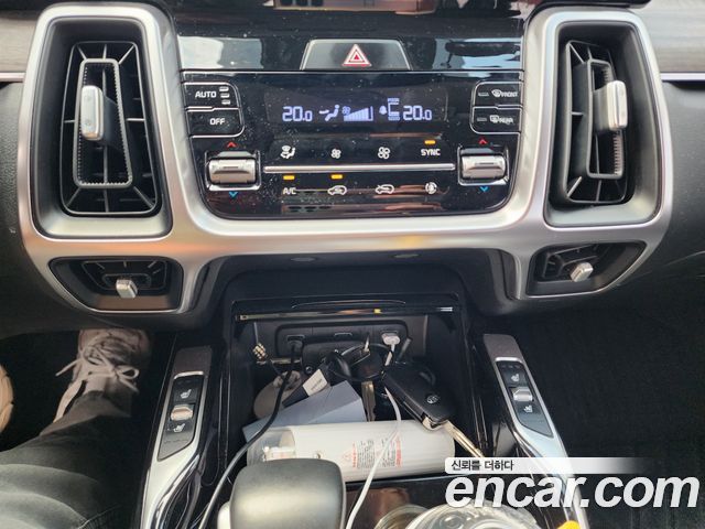 Kia Sorento (IV) Diesel 2.2 2WD Prestige 2022 — фото 22