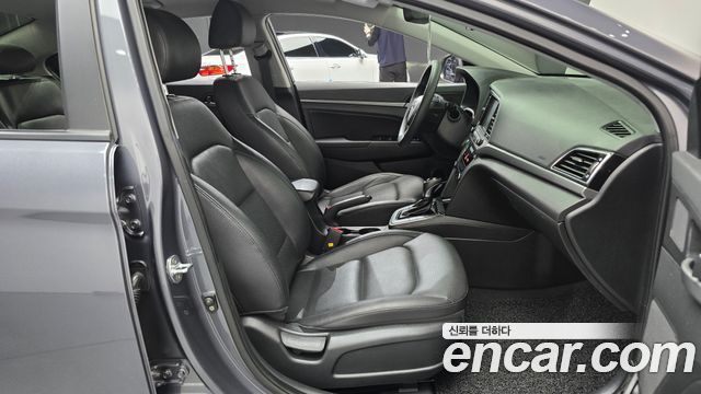 Hyundai Avante (AD) 1.6 GDI Value Plus 2018 — фото 11