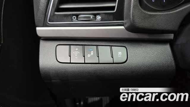 Hyundai Avante (AD) 1.6 GDI Value Plus 2018 — фото 18