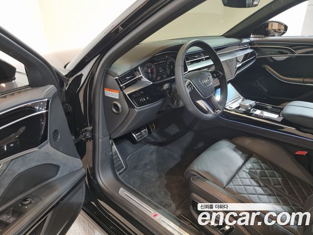 Audi A8 (D5) 50 TDI Quatrro Black Edition 2024 — фото 18