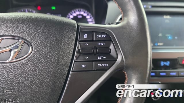 Hyundai Sonata (LF) 2.0 Care+ 2017 — фото 20