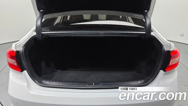 Hyundai Sonata (LF) 2.0 Care+ 2017 — фото 22