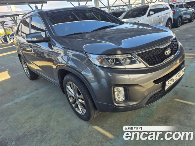 Kia Sorento R Diesel 2.0 2WD TLX 2014 — фото 2