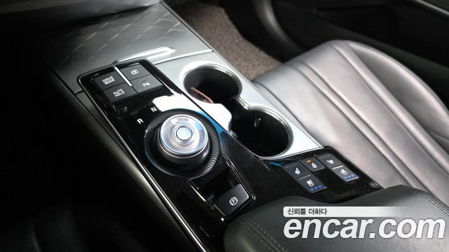 Kia K8 Hybrid Noblesse 2022 — фото 9