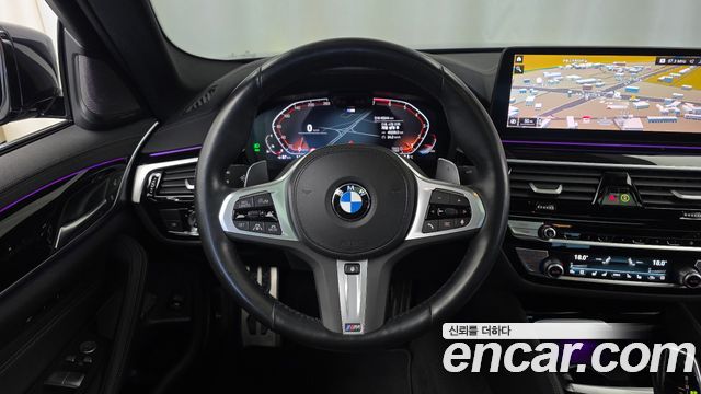 BMW 5 Series (G30) 530i xDrive M Sport Package 2023 — фото 13