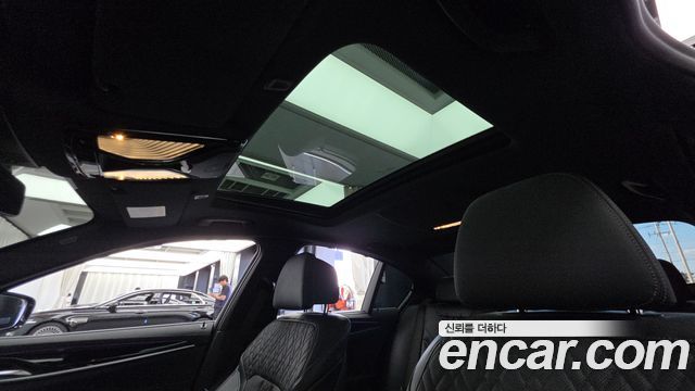 BMW 5 Series (G30) 530i xDrive M Sport Package 2023 — фото 18