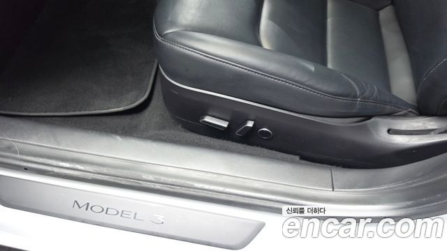 Tesla Model 3 Long Range AWD 2021 — фото 36