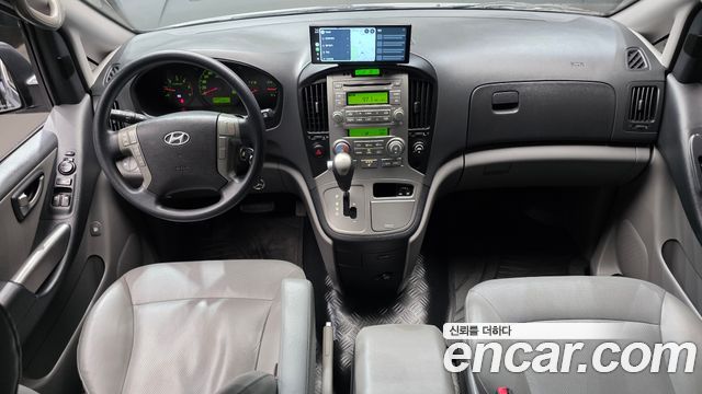 Hyundai Grand Starex 11-Seater Wagon CVX Premium 2014 — фото 7