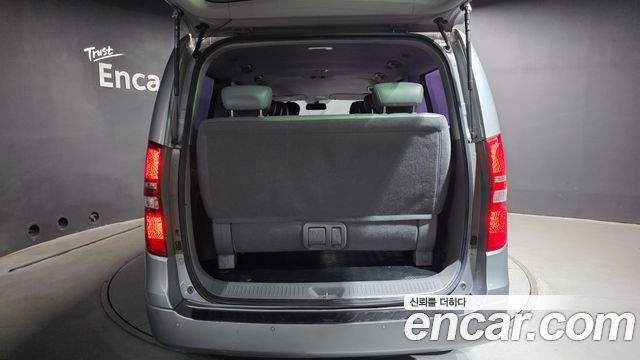 Hyundai Grand Starex 11-Seater Wagon CVX Premium 2014 — фото 20