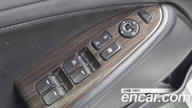 Kia K5 LPI Luxury 2011 — фото 12