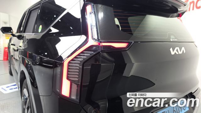 Kia EV9 Long Range 4WD Earth 2024 — фото 23