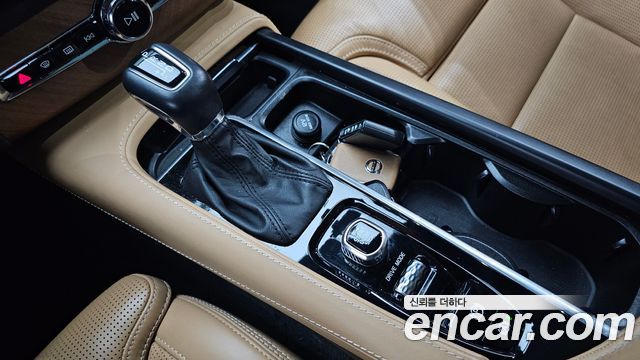 Volvo XC90 (II) T6 Inscription 2019 — фото 9