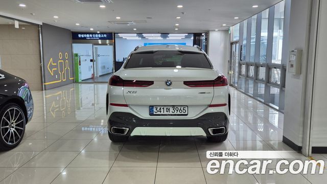 BMW X6 (G06) xDrive40i M Sport 2025 — фото 3
