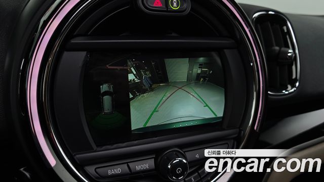 MINI Cooper Countryman Standard 2nd 2019 — фото 15