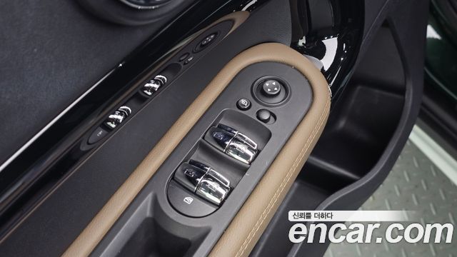 MINI Cooper Countryman Standard 2nd 2019 — фото 29
