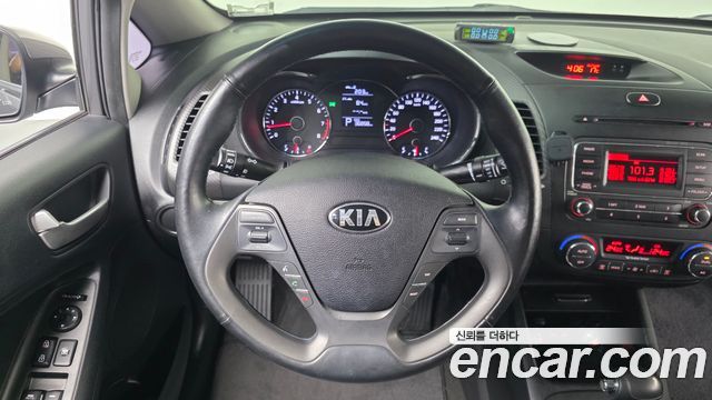 Kia K3 Luxury 2015 — фото 13