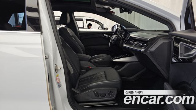 Audi Q4 e-tron (F4) 40 Premium 2022 — фото 11