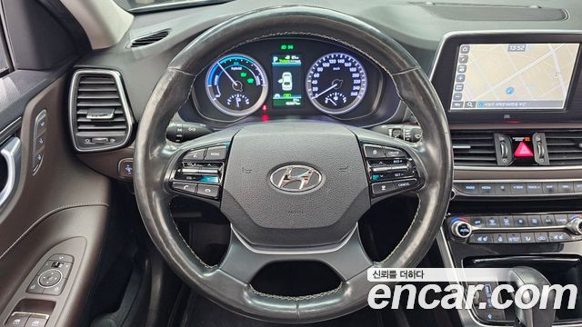 Hyundai Grandeur Hybrid (IG) Exclusive Special 2018 — фото 13