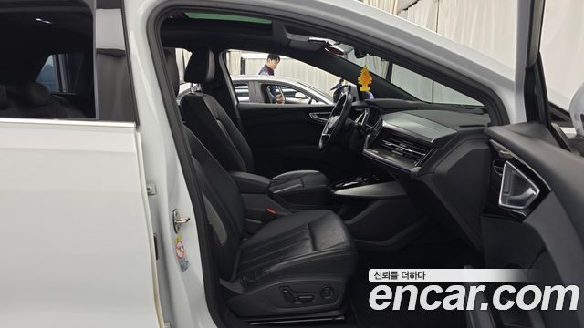 Audi Q4 e-tron (F4) 40 Premium 2022 — фото 11