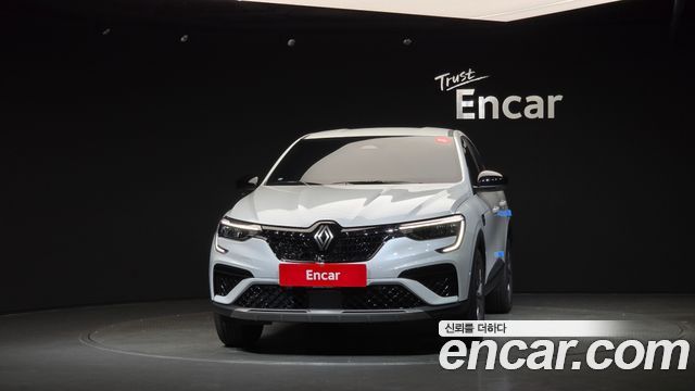 Renault Korea Arkana 1.6 E-TECH Iconic 2027 — фото 3