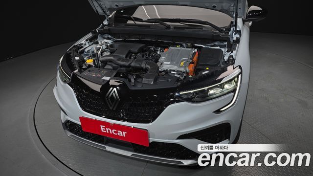 Renault Korea Arkana 1.6 E-TECH Iconic 2027 — фото 6