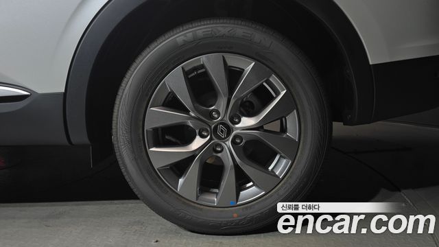 Renault Korea Arkana 1.6 E-TECH Iconic 2027 — фото 27