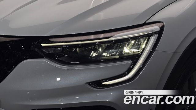 Renault Korea Arkana 1.6 E-TECH Iconic 2027 — фото 28