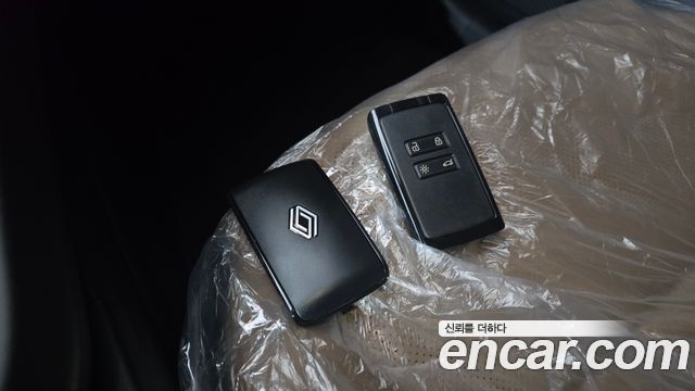 Renault Korea Arkana 1.6 E-TECH Iconic 2027 — фото 36