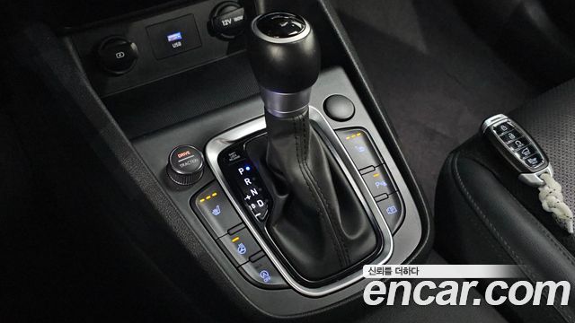 Hyundai Kona Gasoline 1.6 Turbo 2WD Smart 2023 — фото 9