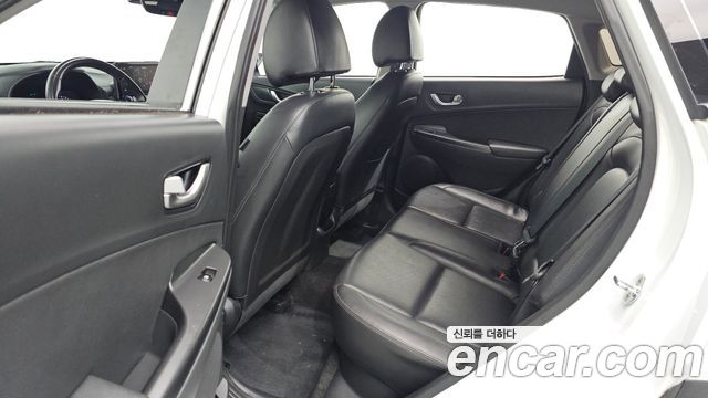 Hyundai Kona Gasoline 1.6 Turbo 2WD Smart 2023 — фото 11