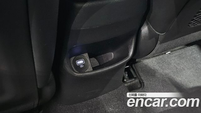 Hyundai Kona Gasoline 1.6 Turbo 2WD Smart 2023 — фото 32